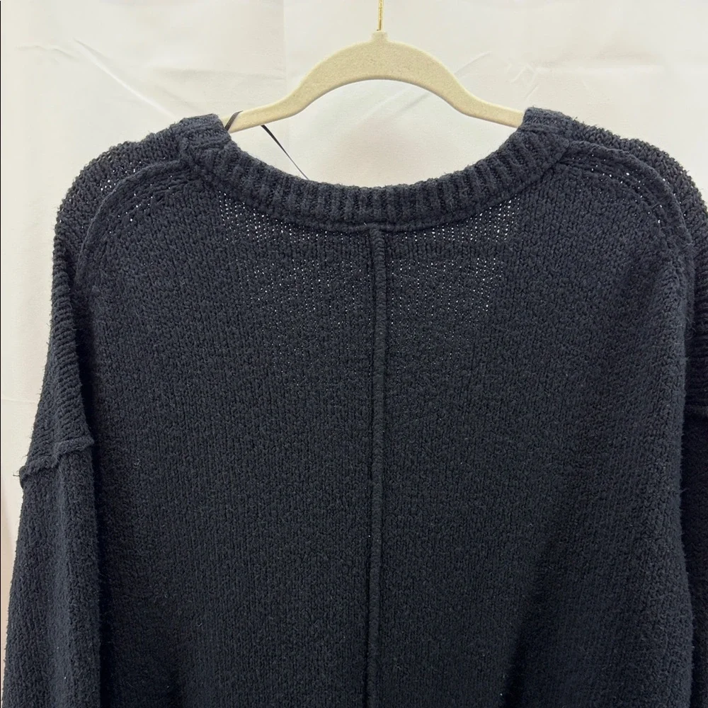 Free People Black V-Neck Brookside Tunic Sweater Size Small